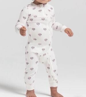 💕NWT SKIMS Sleep Unisex Long Sleeve Baby One Piece White Logo Hearts 18 months